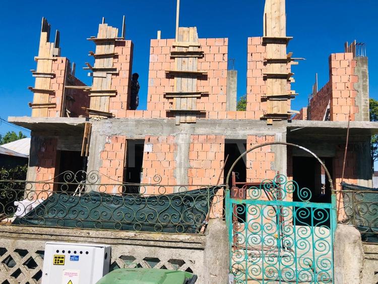 2 Duplex-uri la 8 minute distanta de mers pe jos de statia autobuzului 103 - 17