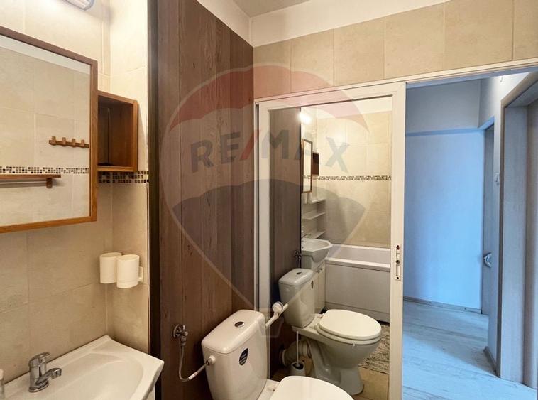 Vanzare apartament spatios,  3 camere - Metrou 1Mai - 20