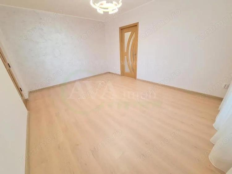 Apartament 3 camere, Renovat 2025, cu 2 balcoane,Bacau - 10