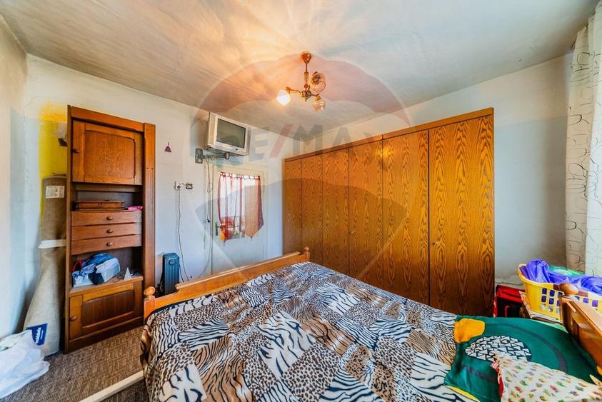 Casă+teren 2880 mp de vanzare in Tipar la 12 km de Chisineu Cris - 4