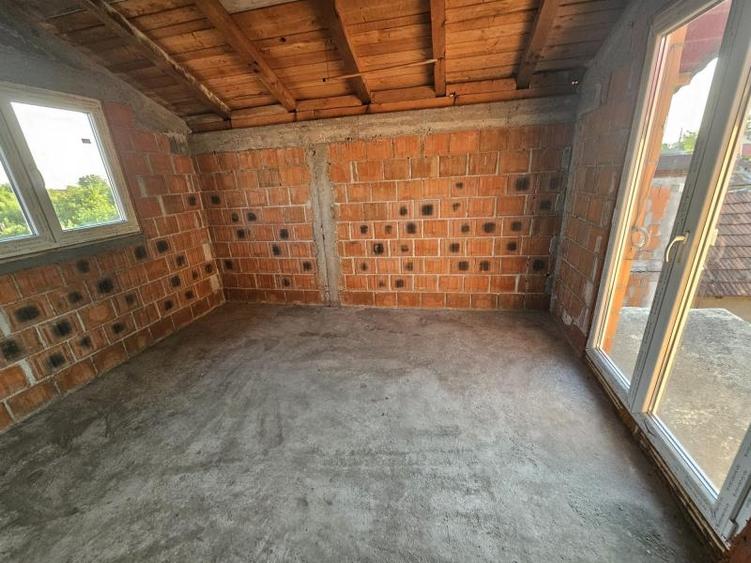 Ciorogarla CENTRAL Casa la Rosu 5Cam+2Bai+3Balc Teren 516mp Intabulata - 12