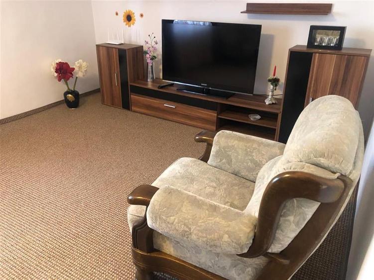 Casa individuala cu 5 Camere, 3 Grupuri sanitare, Parcare, Centrul Vechi - 8