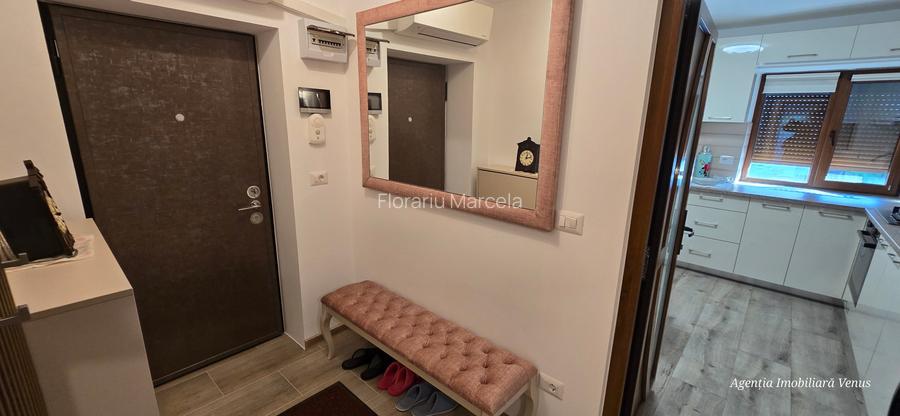 Apartament si teren proprietate in zona blocului