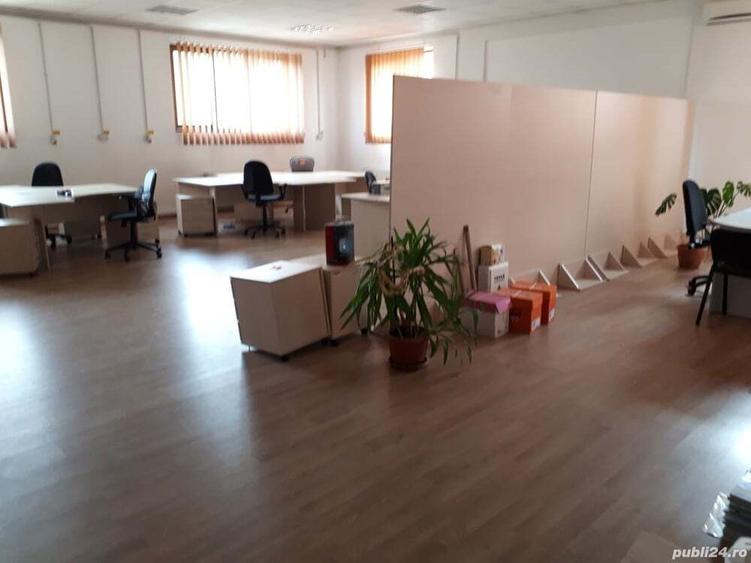 Proprietar, ofer spre inchiriere Spatiu cu S=295mp,format din Hala=245m.p.+ Depozit=50mp.Val=1900Eu - 2