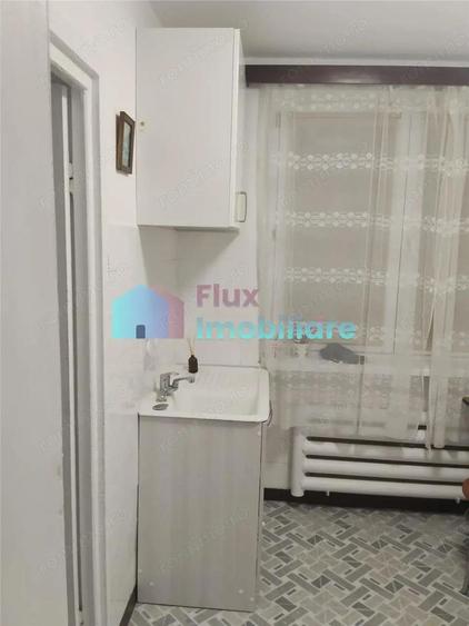 Apartament cu 2 camere zona centrala - 1