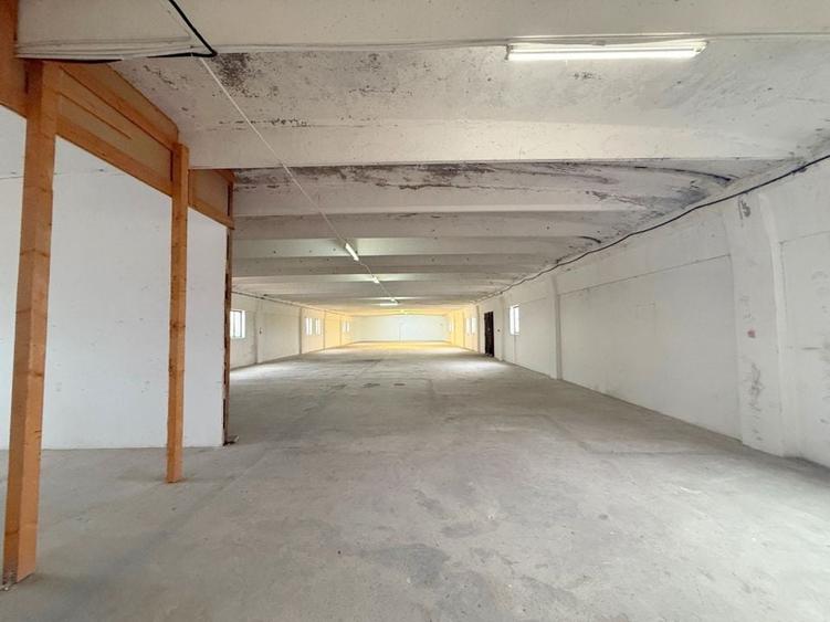 Spațiu industrial de &icirc;nchiriat - 1.690 mp, acces TIR- zona Fratelia - 22