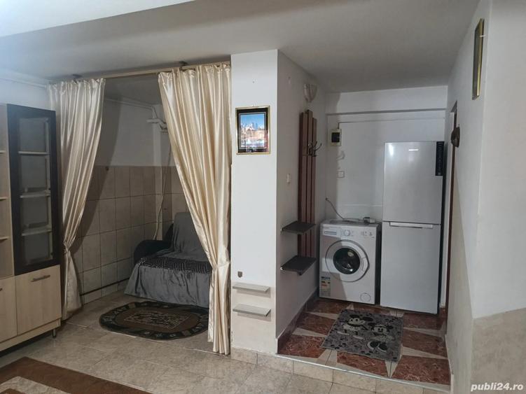 Persoana Fizica: Vand Apartament 1 Camera (27mp) cu Intrare Separata Cartier Mara?ti - 7