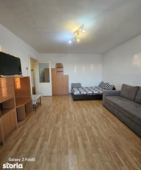 Apartament generos cu 1 camera de inchiriat | Calea Aradului Oradea - 13