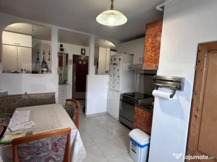 Apartament cu 2 camere, 55 mp, decomandat, zona Stefan cel M - 5