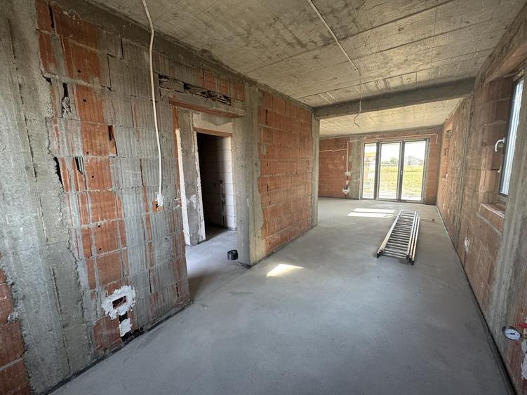 Sacalaz, 1/2 Duplex P+M, 4 Camere,2 Bai,Terasa Acoperita - 7