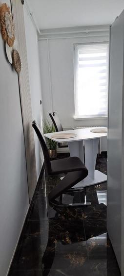 Proprietar inchiriez apartament cu o camera - 3