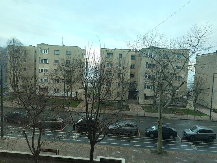 Apartament central  3 camere cu vedere spre mare - 7