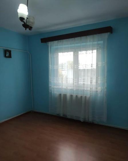 Apartament 4 camere confort 1 zona Garii , Liber - 3