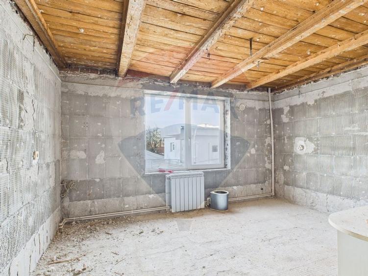 Vila S+P+2+M, 15 camere, ideala pentru investitie - Ștefan cel Mare - 13