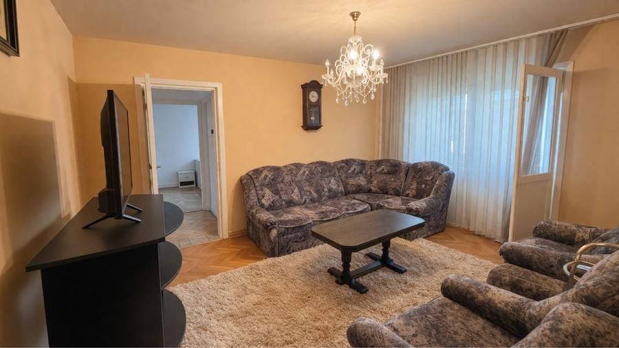 Vand apartament 3 camere/Complex Studentesc - 1