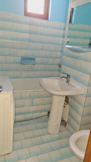 Inchiriez apartament 3 camere in Iasi Alexandru cel Bun zona Zimbru - 2