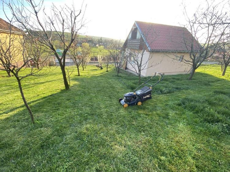 Casa de inchiriat - 2