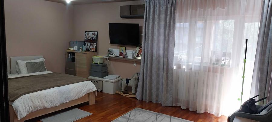 Casa cu suprafata generoasa - 1