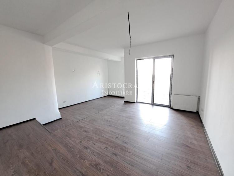 Vila Tip Duplex  generoasa cu vedere lac - 13