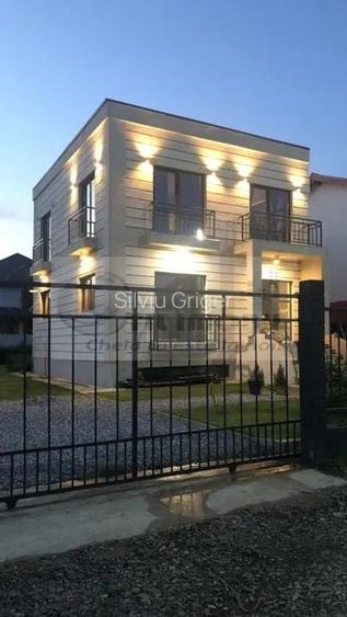 Vila D+P+1E Hlincea, 5 camere, 160 mp utili, teren 606 mp - 250.000 EUR Vila D+P+1E Hlincea, 5 camere, 160 mp utili, teren 606 mp - 250.000 EUR