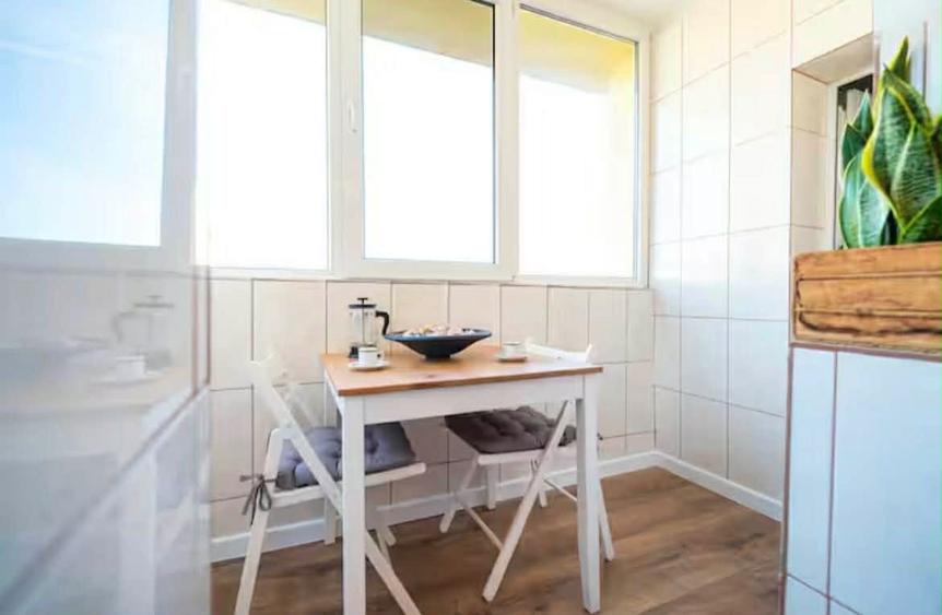 Apartament 3 camere Bucuresti - 2