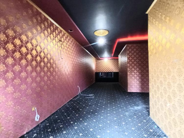 Spatiu comercial pe colt cu doua vitrine mari - Lipovei - 1