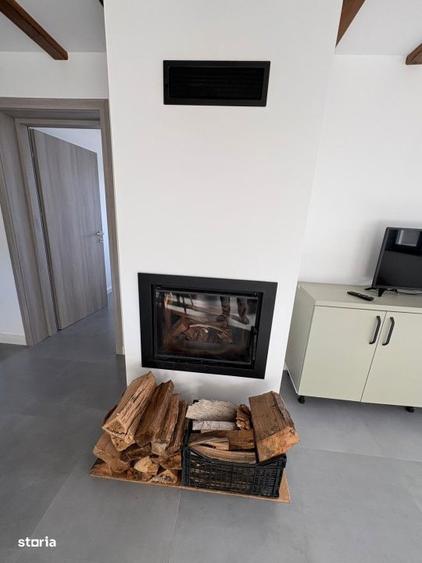 Casa de vacanta premium de vanzare in Breaza-intimitate, natura - 4