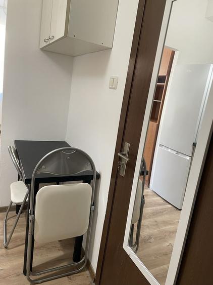 Inchiriez garsoniera 30 mp zona uta - 2