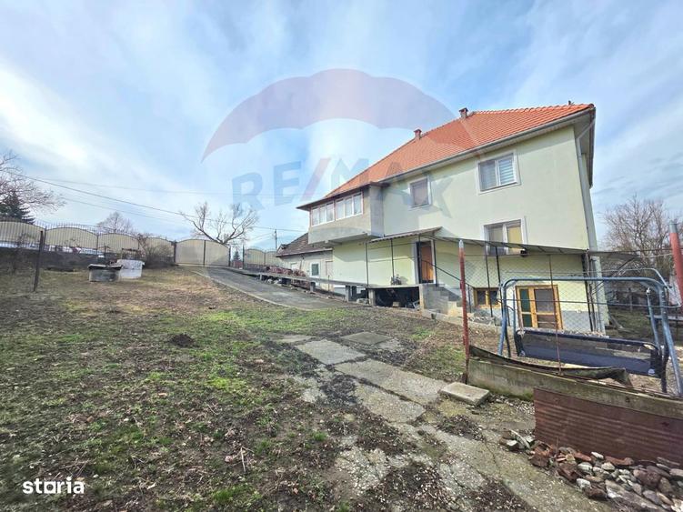 Casa pe strada Prefect Vasile Molovan- Tarnaveni - 2
