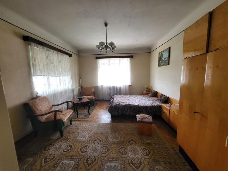 Casa in calcan , zona Iulius Mall , Intre Lacuri - 2