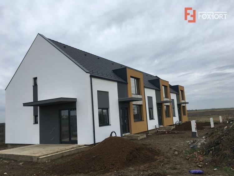 Casa tip triplex cu 4 camere de vanzare in Sanandrei - 14