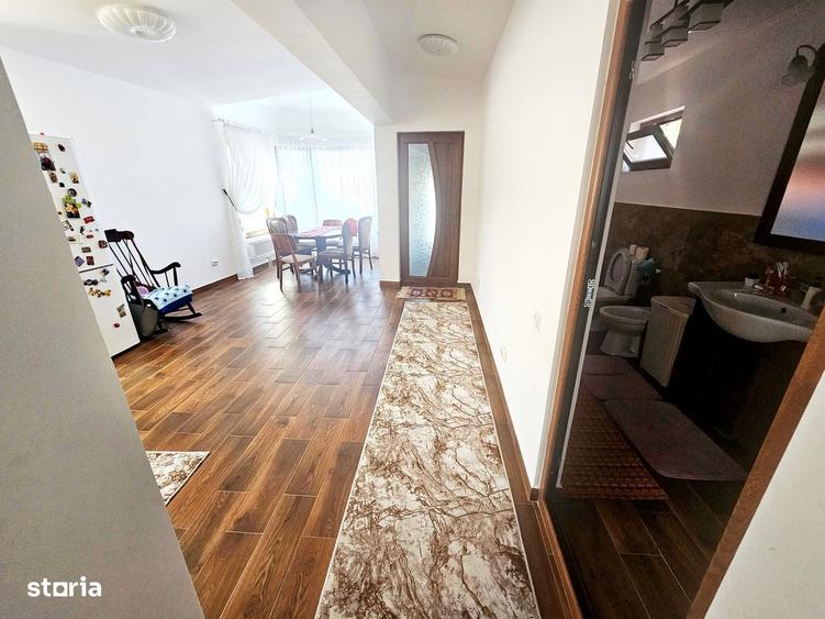 Casa vanzare 6 camere ,cu 629 mp teren zona PARCUL DE SOFT - 5