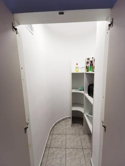 Apartament  cu trei camere, decomandat in  Centrul Civic - 7