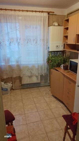 Inchiriere apartament 3 camere Micro 3 - 7