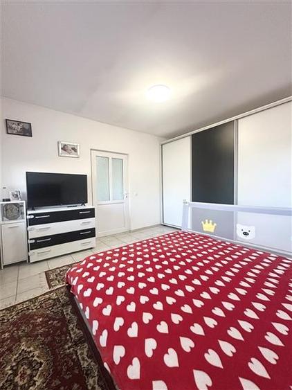 Casa cu Potential Multiplu, Pretabila Pentru Doua Familii sau Business, Chiar la - 6