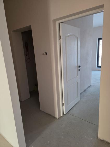 Vand casa 3 camere ,3 bai, Santandrei inscrisa in CF.(Zona drumul expres, terenurile de tenis) - 8