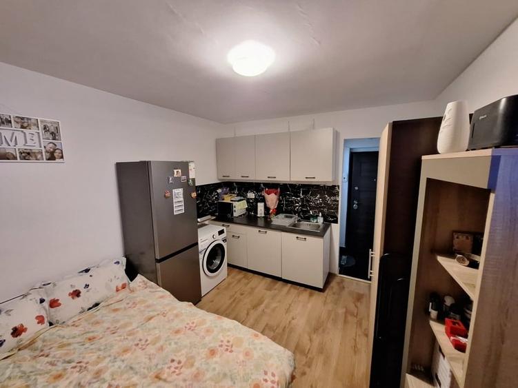 Garsoniera Tomis Nord ( Cofetăria Aroma ) 14.1 M2 - 6