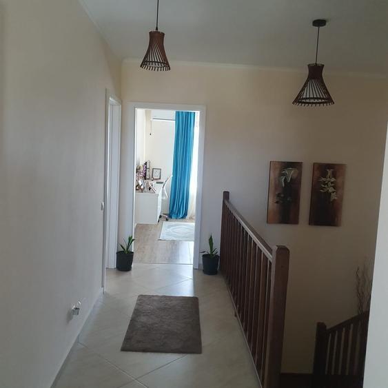 Corbeanca- Petresti - Imobil P+1 langa padure, zona constructii noi - 9