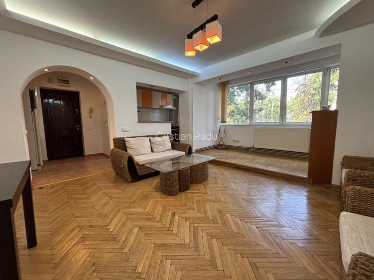Apartament 3 camere | Etaj 1 | Centrală proprie | Instalații Apartament 3 camere | Etaj 1 | Centrală proprie | Instalații