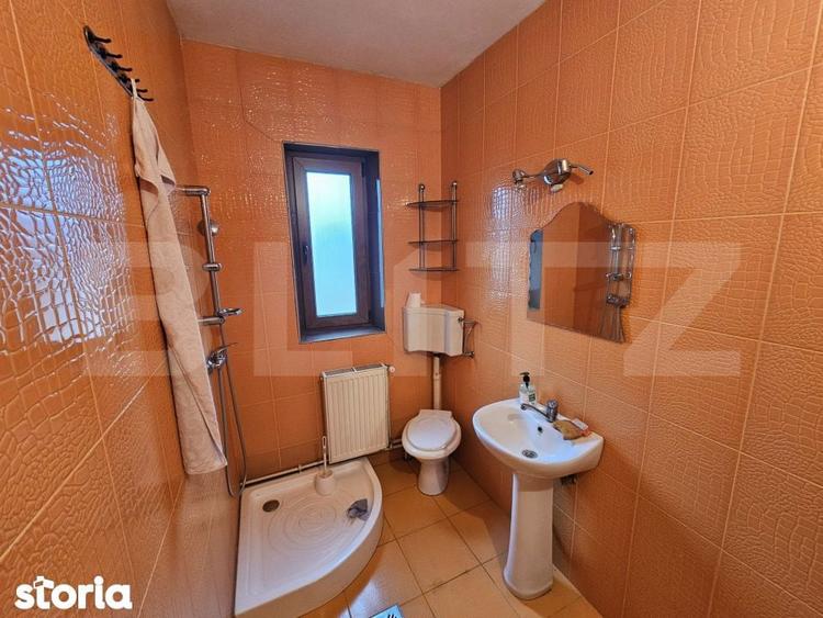 Casa spatioasa cu priveliste spre munte, in Gura Rosiei Rosia Mont - 3