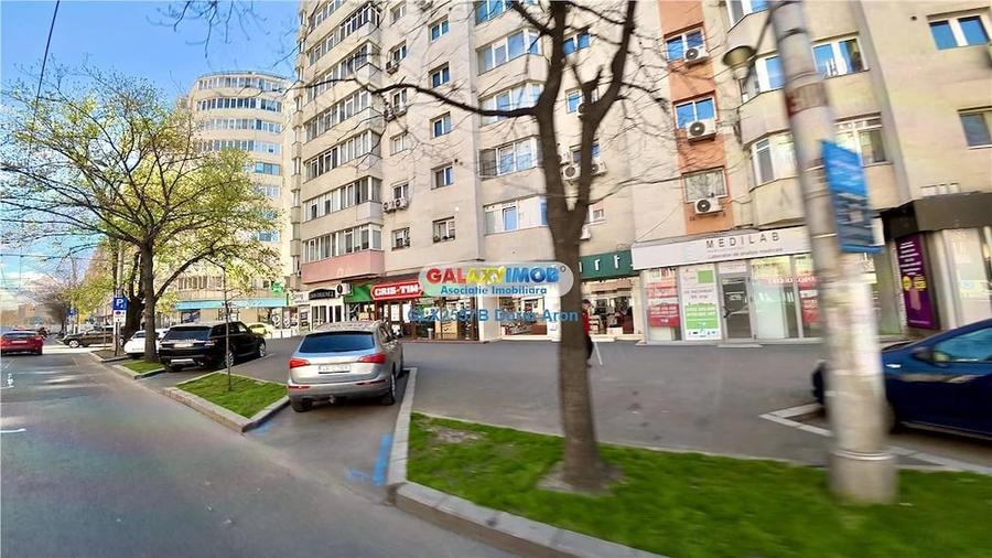 Spatiu comercial de inchiriat Dacia Mosilor 680 mp vitrina 30 ml - 1