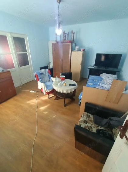 Proprietar,Girocului,Casa Caramida din 1980,Teren 400 mp,FS=10 m ,Apa,Gaz,Canal,Pret 160.000 E Neg - 4