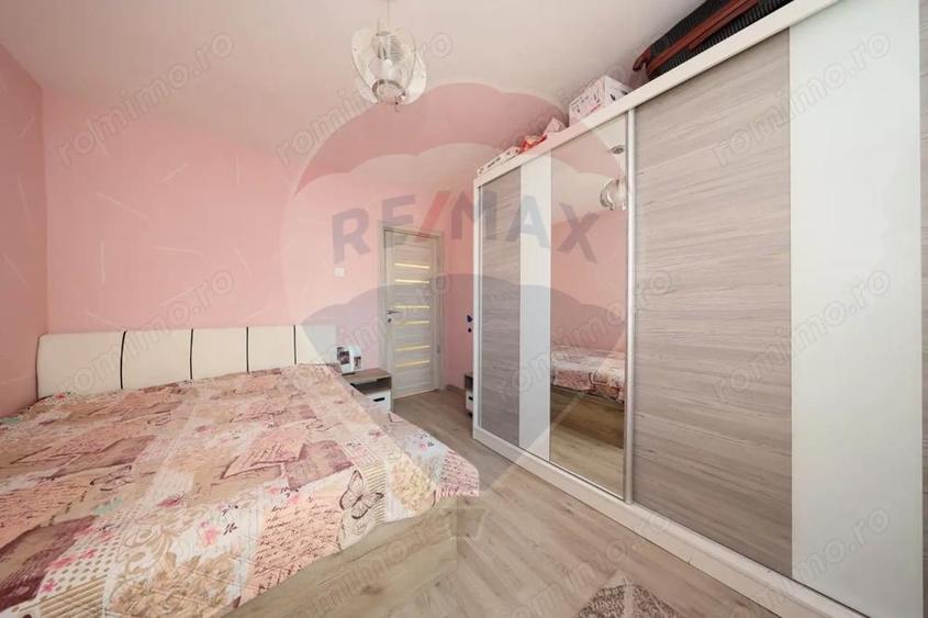 Apartament cu 3 camere de vanzare in zona Vlahuta - 7