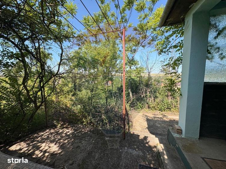 Teren intravilan 589 mp si cabana din caramida in Cuvin - 6