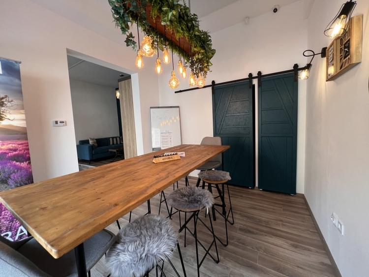 Spatiu pretabil diverse activitati,pozitionat in Racadau - 7