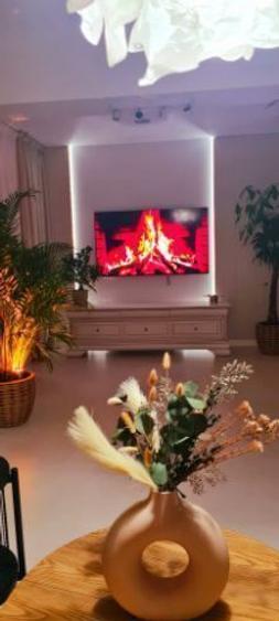 𝒟ℯ 𝒾𝓃𝒸𝒽𝒾𝓇𝒾𝒶𝓉 𝓅ℯ𝓃𝓉𝒽ℴ𝓊𝓈ℯ ℯ𝓍𝒸𝓁𝓊𝓈𝒾𝓋𝒾𝓈𝓉  pe termen lung - sau scurt - 1