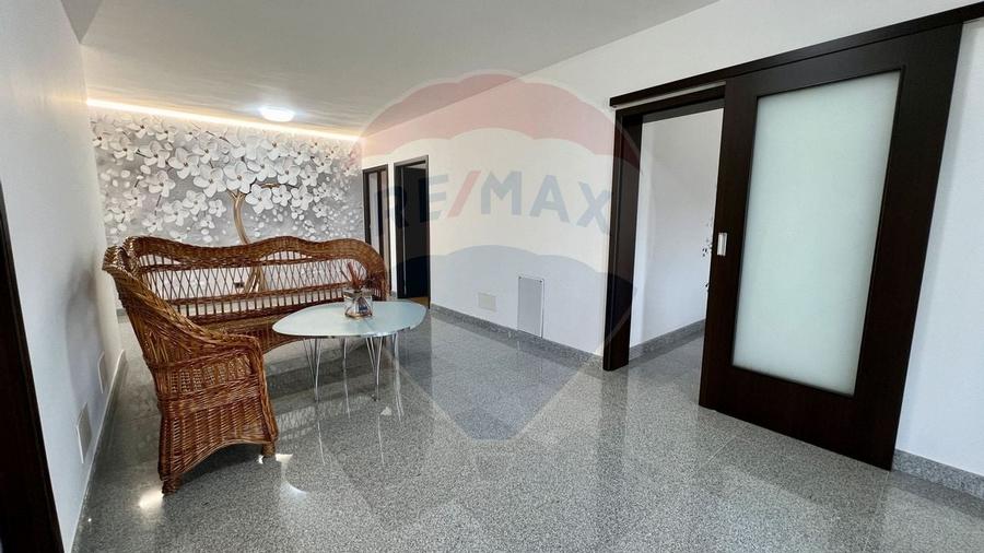 Casă spațioasă P+M și teren generos de 4151 mp în Tg. Bujor Galați - 12