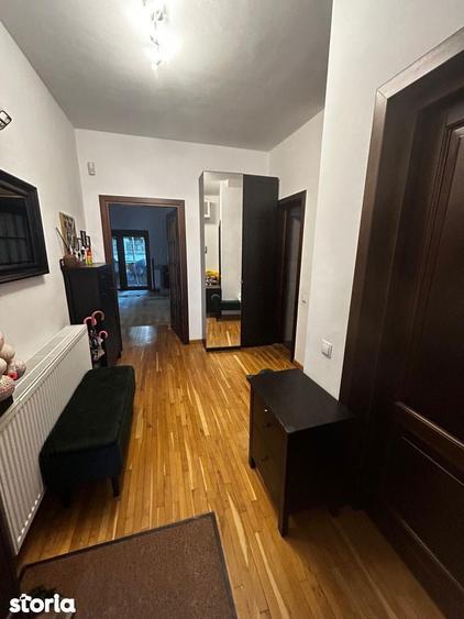 Casa de inchiriat cu 6 camere in Baneasa - 10