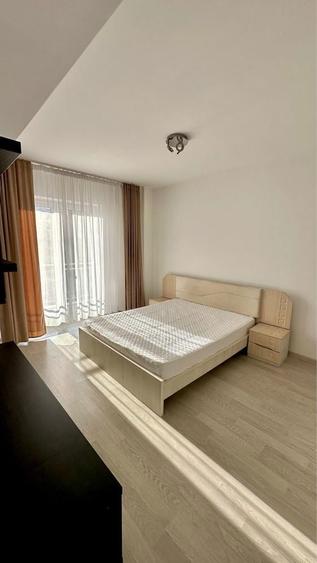Se inchiriaza proprietar apartament vizavi mall Coresi Tractoru - 5