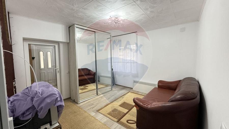 Casa / Vila cu 3 camere de inchiriat in zona Giurgiului - 12